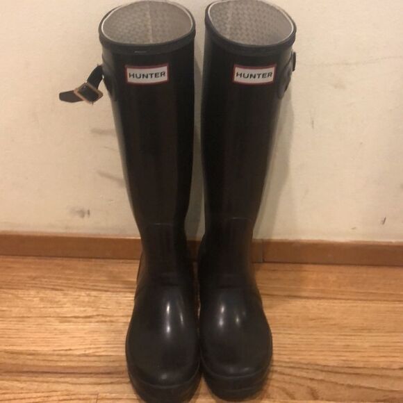 Hunter Rain Boots - Picture 2 of 16